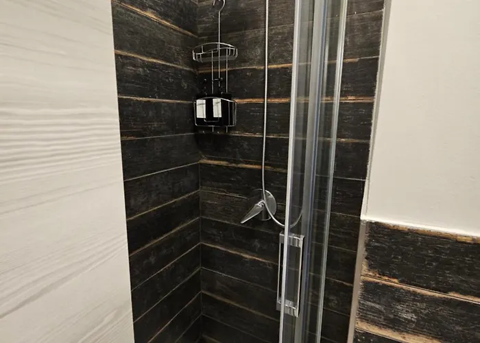 Apartment Sant Antonino In Zona Tranquilla A 12 Min Dal Centro In Metro