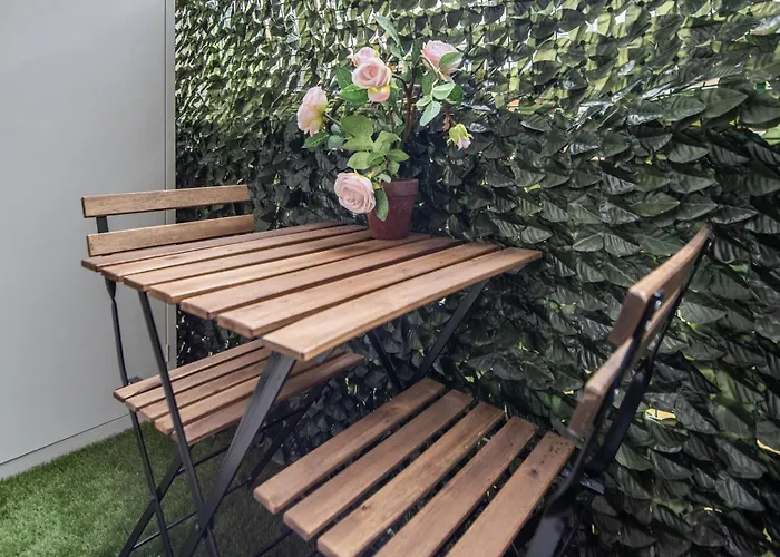 Sant Antonino In Zona Tranquilla A 12 Min Dal Centro In Metro *